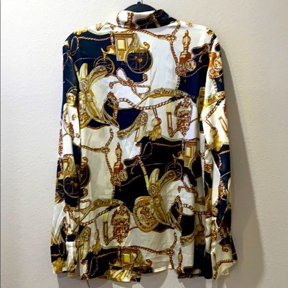Chain Button Up - Picture 2 of 2